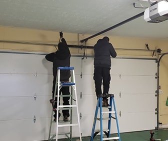 garage-door-maintenance-min easyfix november 11, 2025 2025