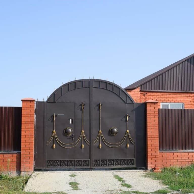 black electric gate